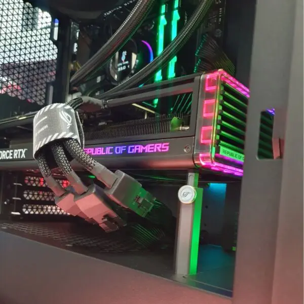 PC Gamer 5800X ROG Strix 4070Ti - Bulltech Store
