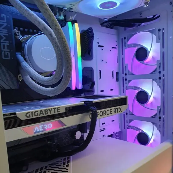 PC Gamer Aero 13900K Sakura - Bulltech Store