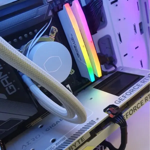 PC Gamer Aero 13900K Sakura - Bulltech Store