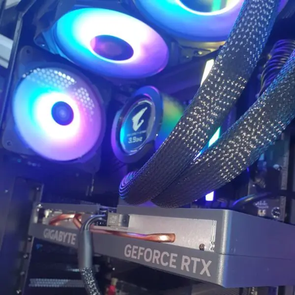 PC Gamer Aorus Elite X240 - Bulltech Store