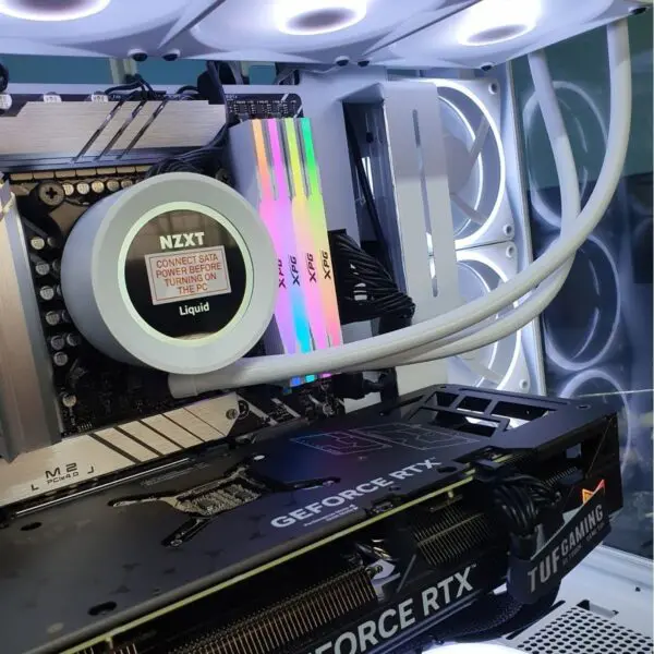 PC Gamer Elite 4070 White - Bulltech Store