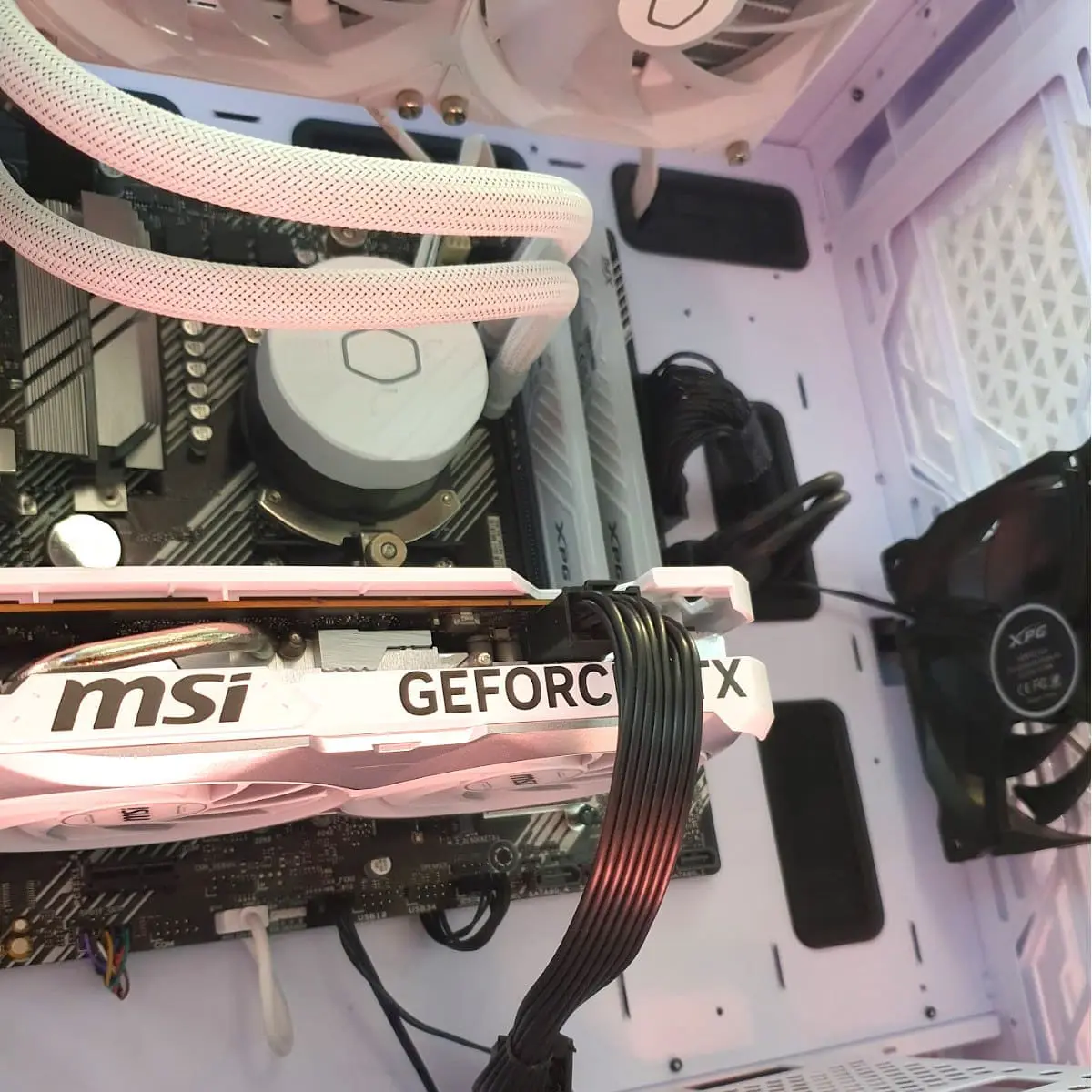 PC Gamer Prime White Starker - Bulltech Store