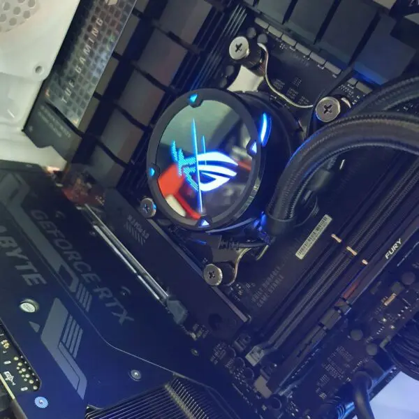 PC Gamer White Gravity 4070 Ti Súper - Bulltech Store
