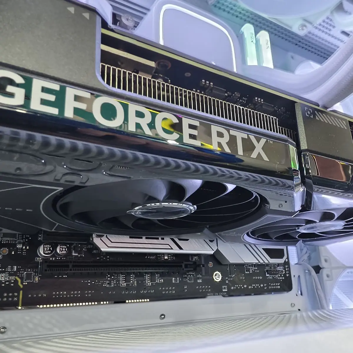 PC Gamer 4070 White Project Zero - ASSEMBLED PRO COMPUTER - Bulltech Store