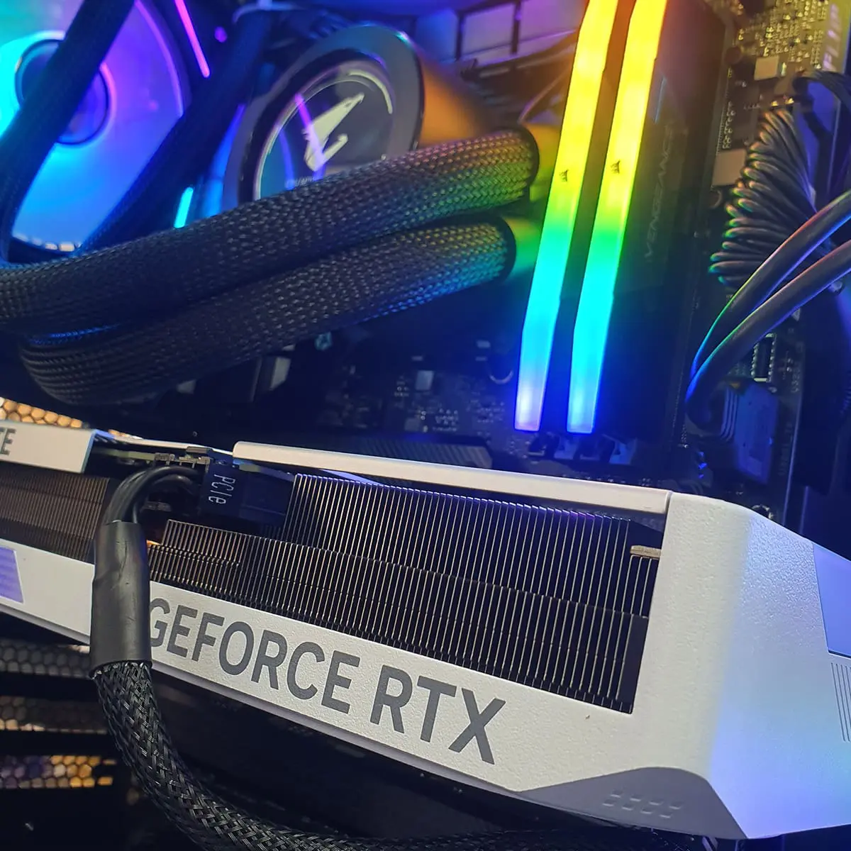 PC Gamer Ken Miles 4070 Ti Aero - ASSEMBLED PRO COMPUTER - Bulltech Store