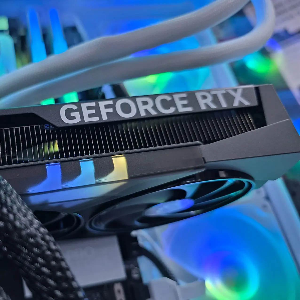 PC Gamer MSI 5070 TRIO 9900X - Bulltech Store - Tienda en CDMX