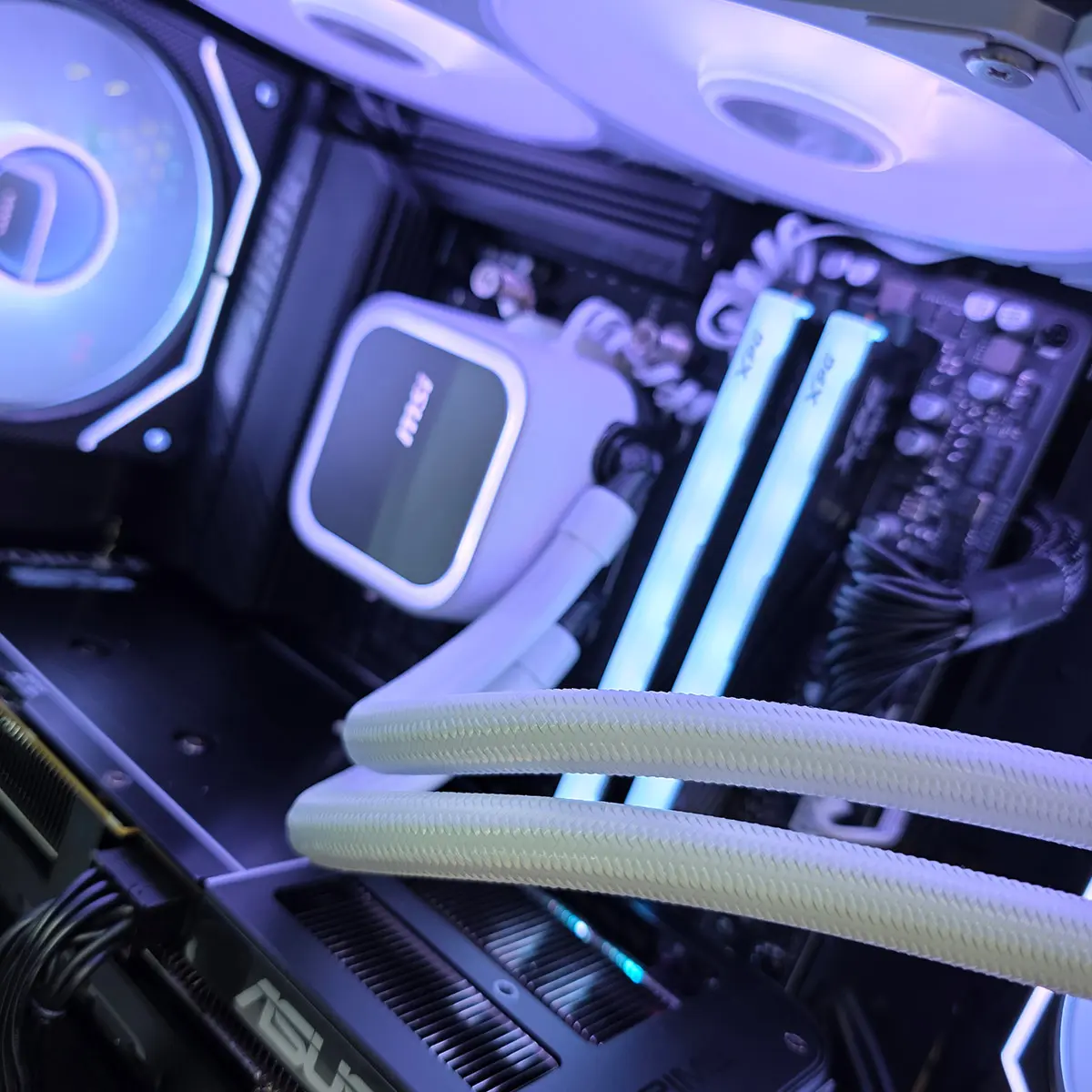 PC Gamer Ace Frehley R9 7900X Ti - Bulltech Store - Tienda en CDMX