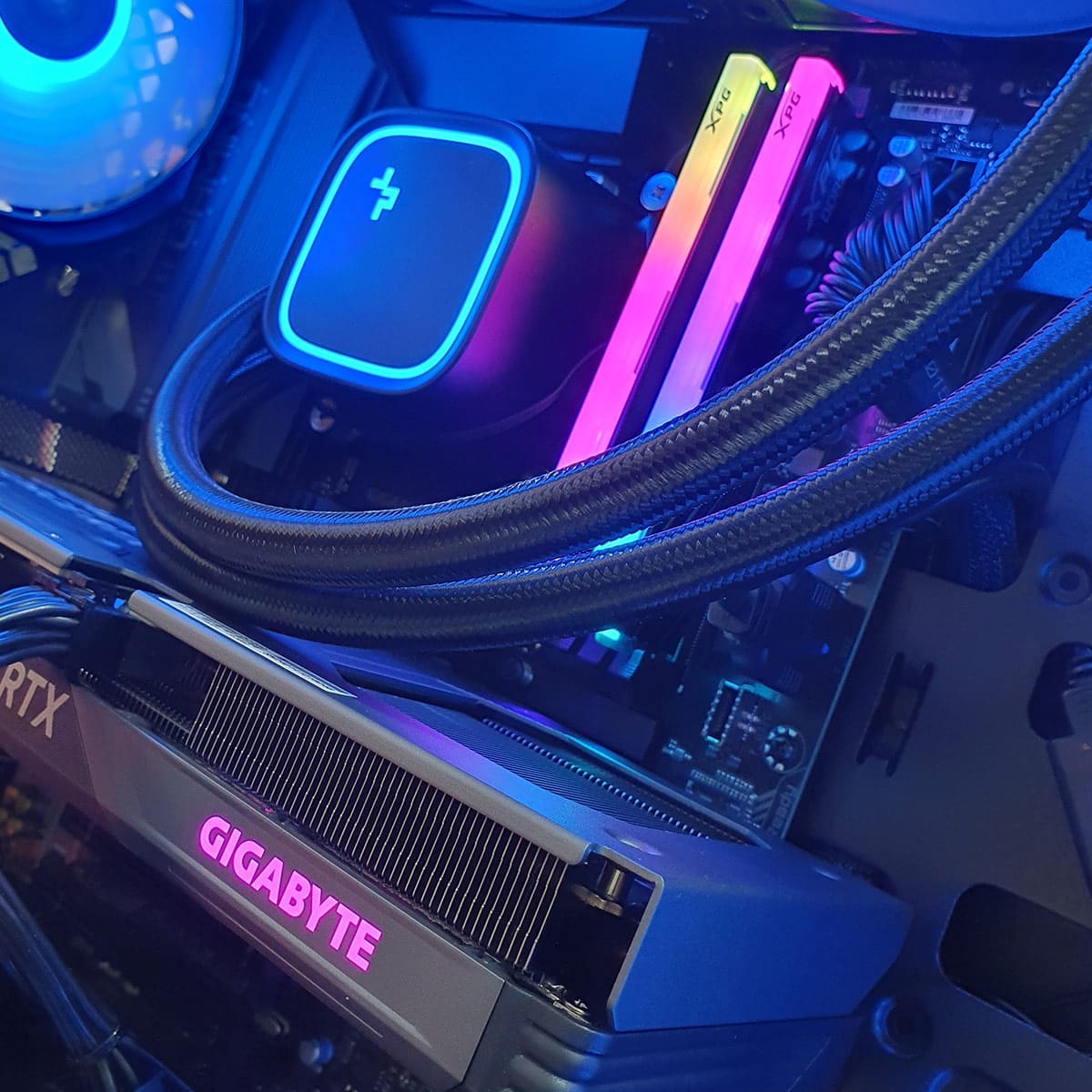 PC Gamer Matrexx 50 4060 AX -ASSEMBLED PRO COMPUTER - Bulltech Store