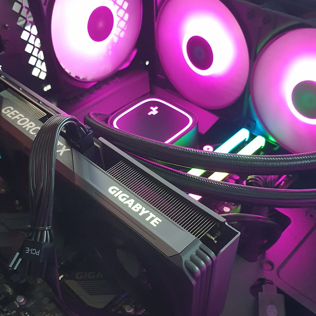 PC Gamer Matrexx 50 4060 AX -ASSEMBLED PRO COMPUTER - Bulltech Store