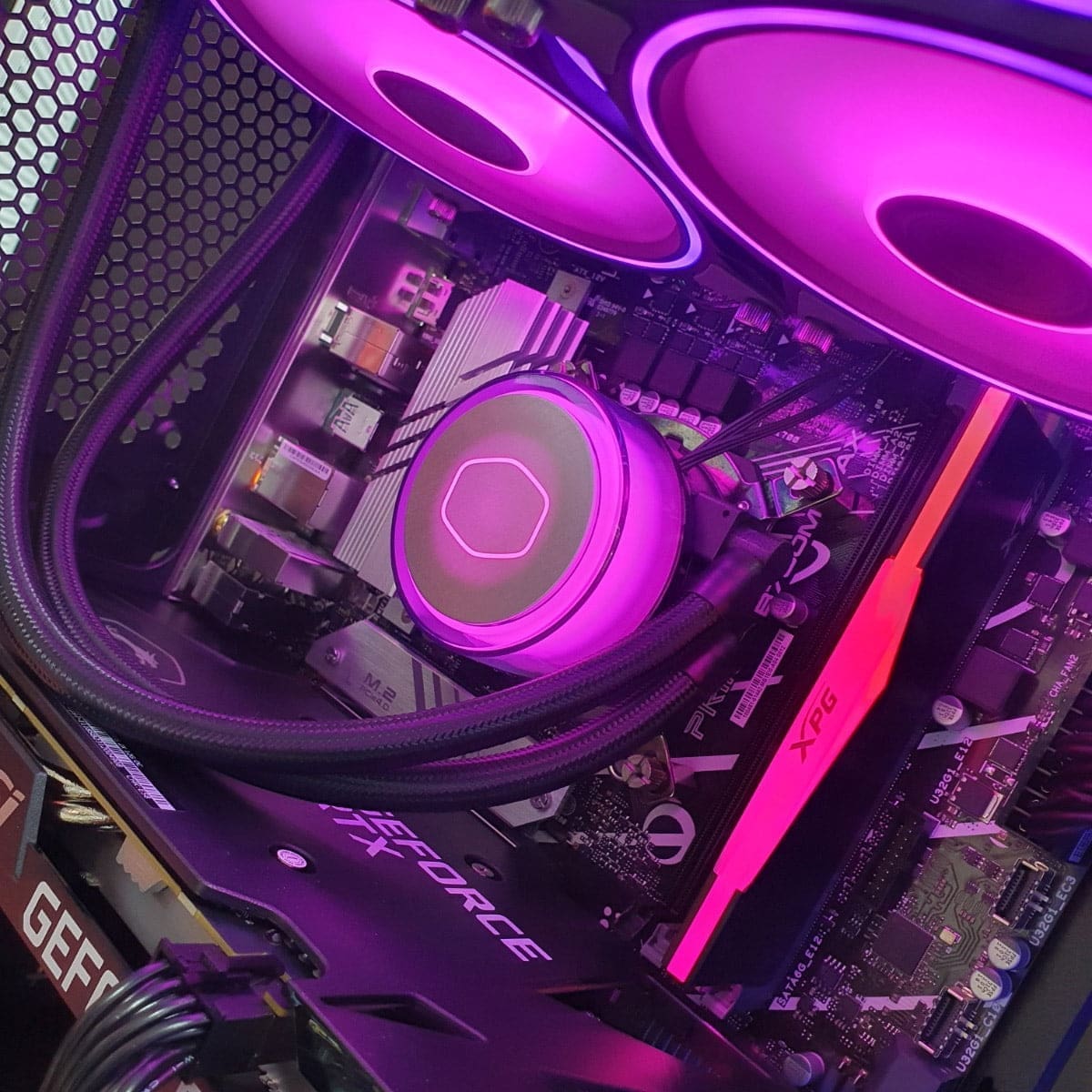 PC Gamer Cooler Master 13600K 3060 GT - Bulltech Store