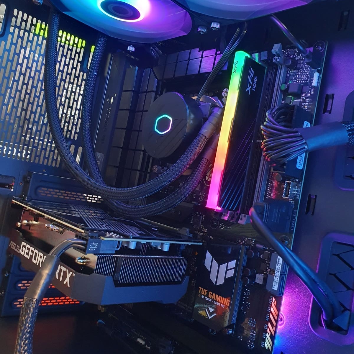 PC Gamer Phoenix Black 3060 14700K - Bulltech Store