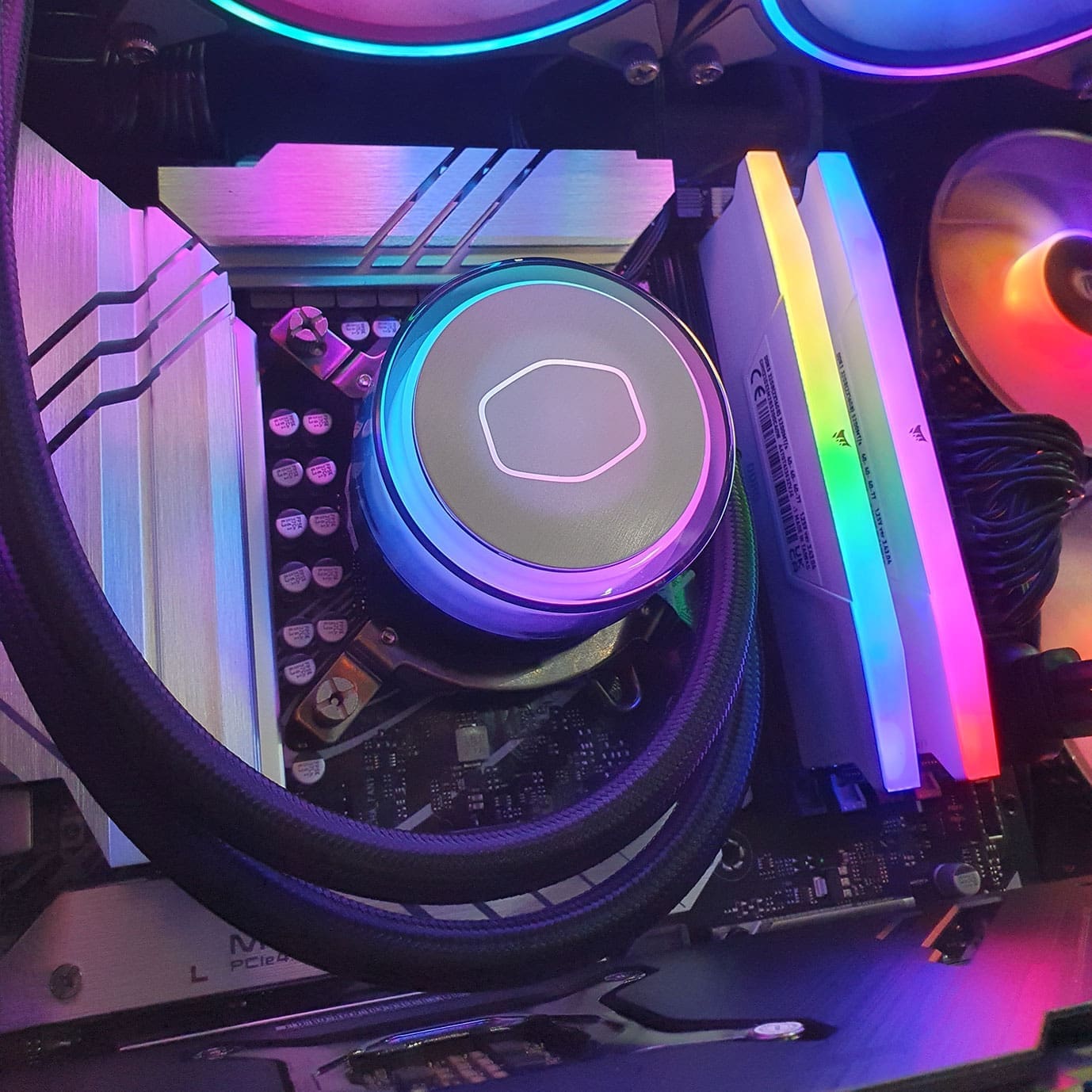 PC Gamer 4070 Tank Pro Black - Bulltech Store