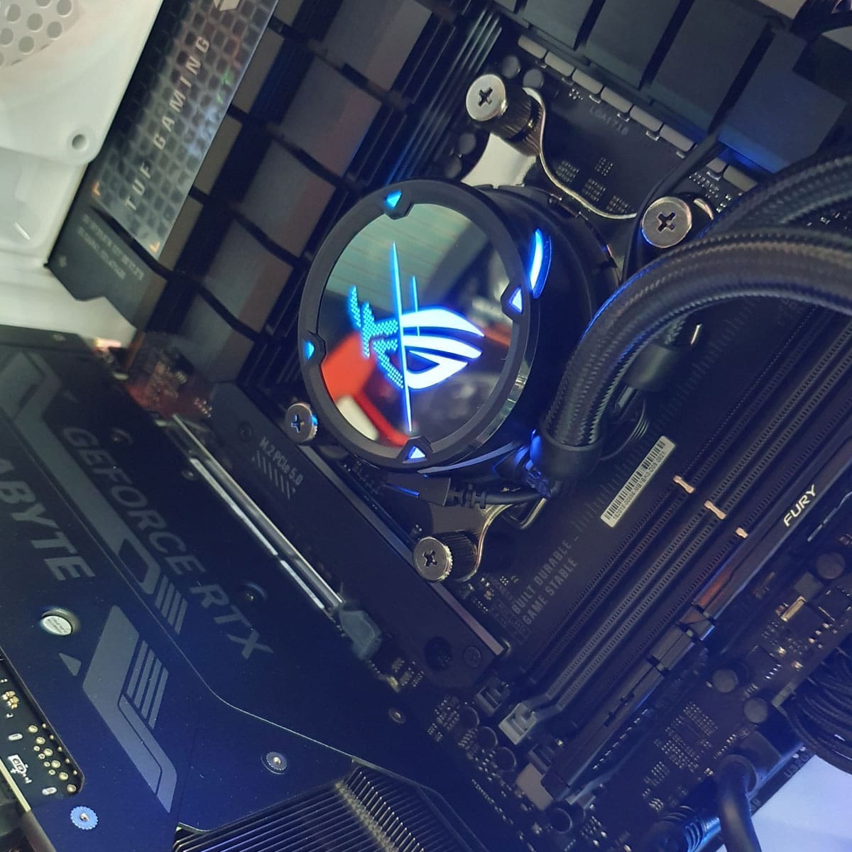 PC Gamer White Gravity 4070 Ti Súper - Bulltech Store