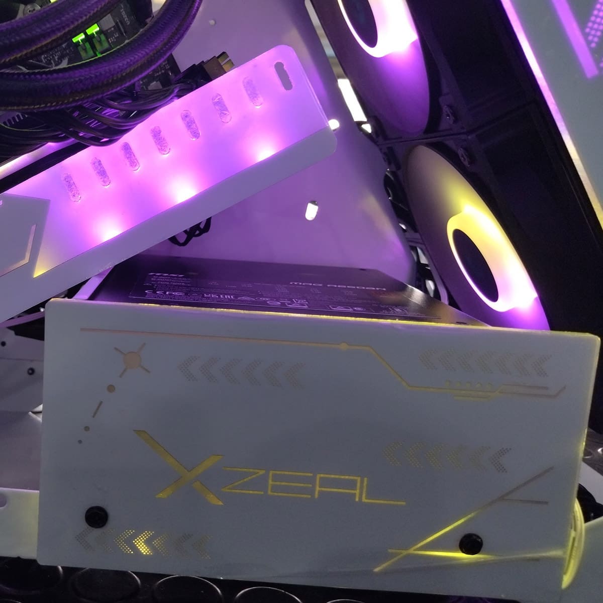 PC Gamer Erhendin Xzeal 13900K - ASSEMBLED PRO COMPUTER - Bulltech Store