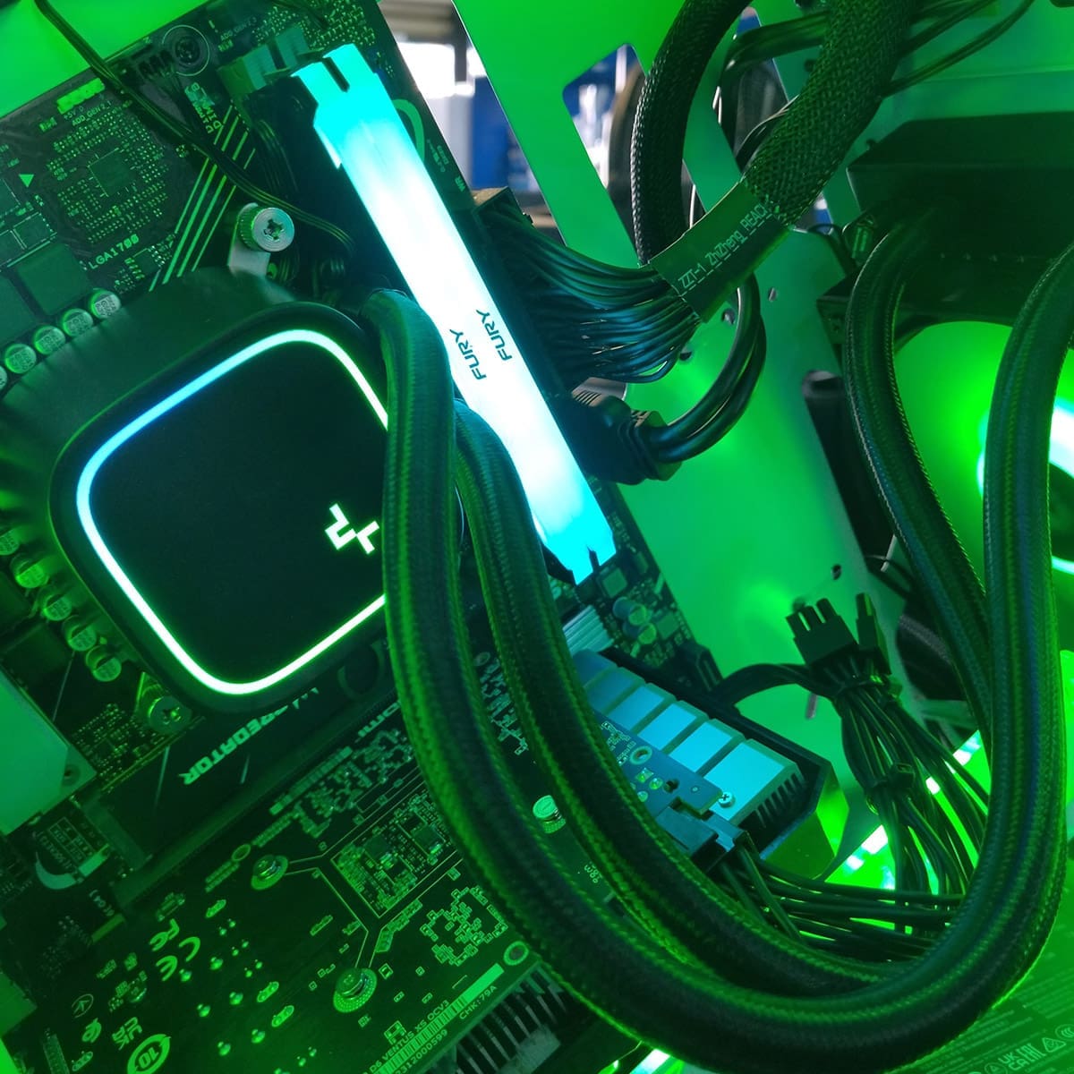 PC Gamer Erhendin Xzeal 13900K - ASSEMBLED PRO COMPUTER - Bulltech Store