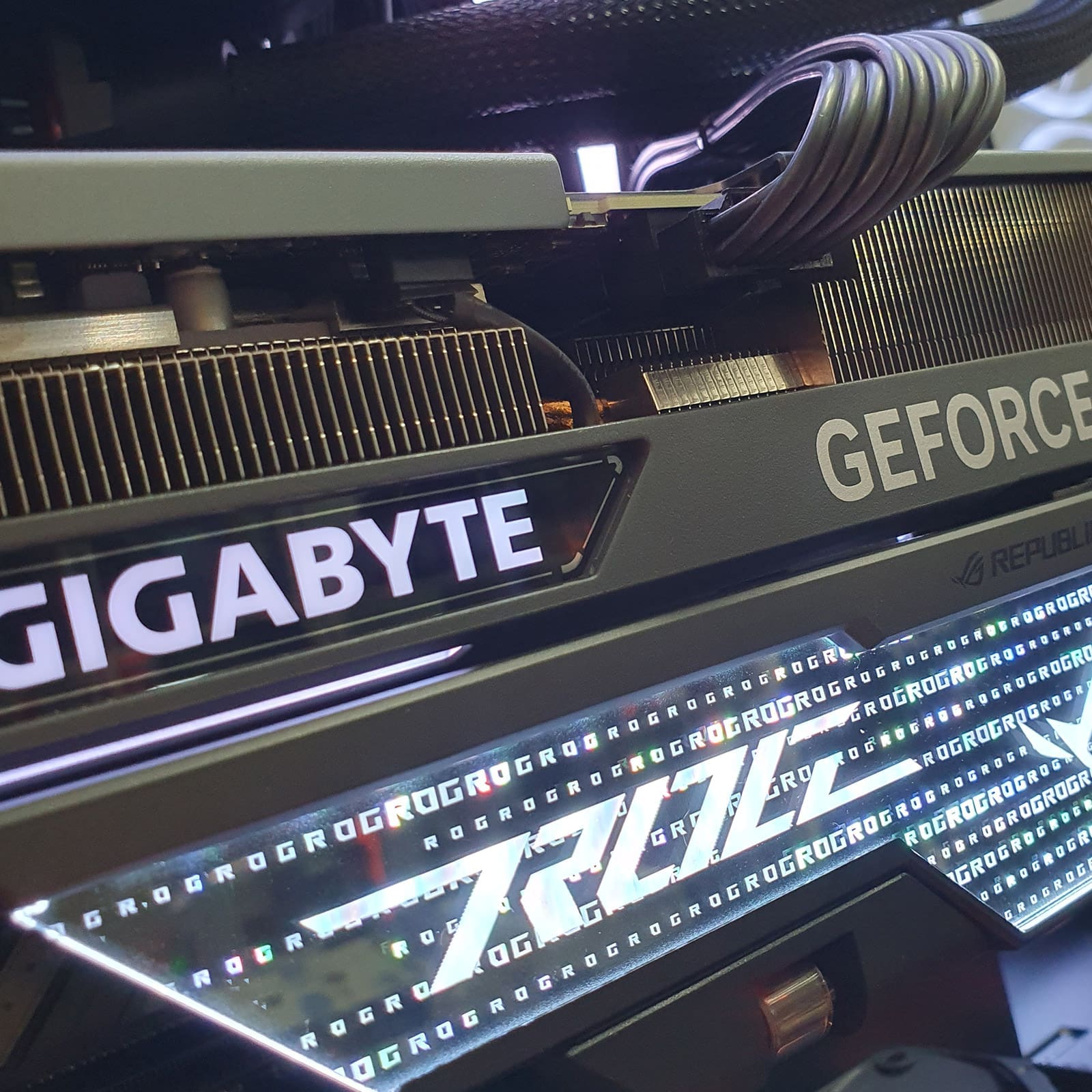 PC Gamer Rog Silentium 4070 Súper - ASSEMBLED PRO COMPUTER - Bulltech Store