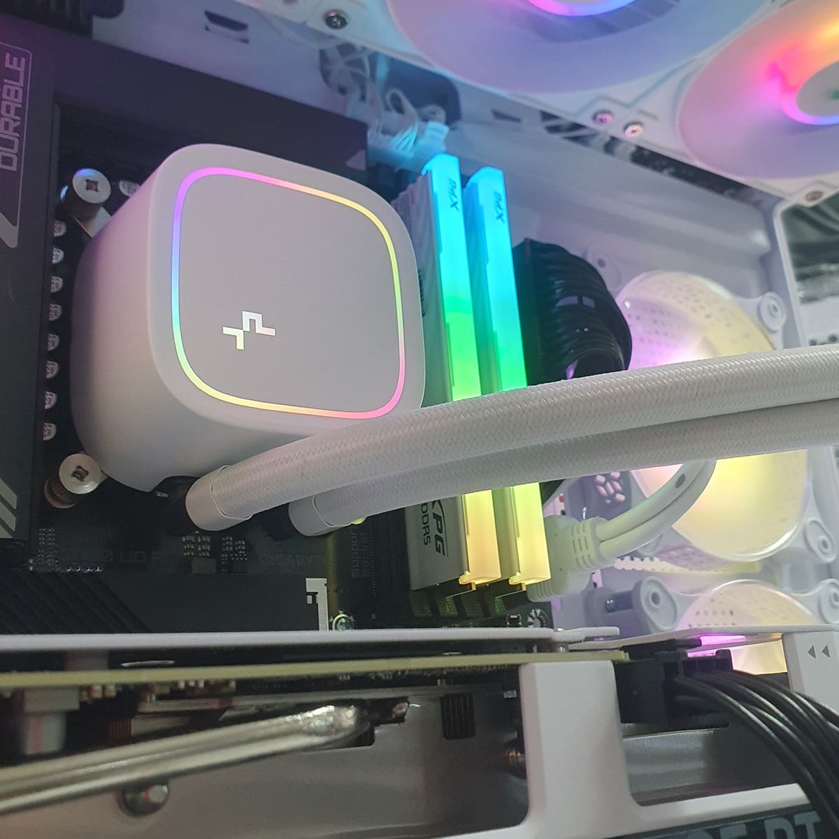 PC Gamer White Silverwing 12900 - ASSEMBLED PRO COMPUTER - Bulltech Store