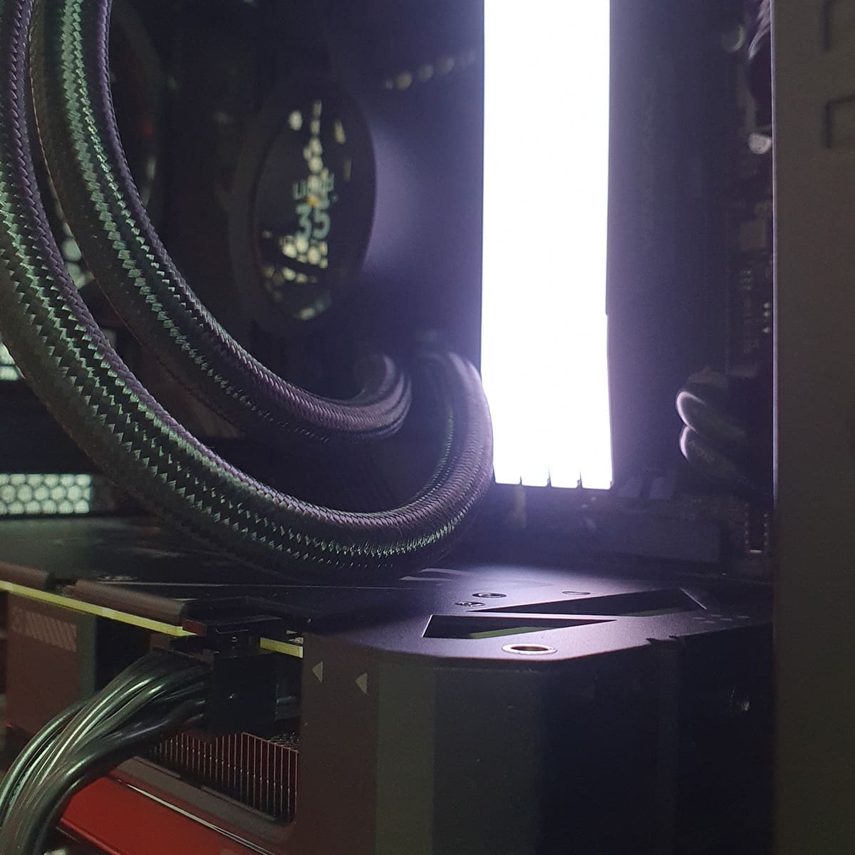 PC Gamer National Military Navy 4070 - ASSEMBLED PRO COMPUTER - Bulltech Store