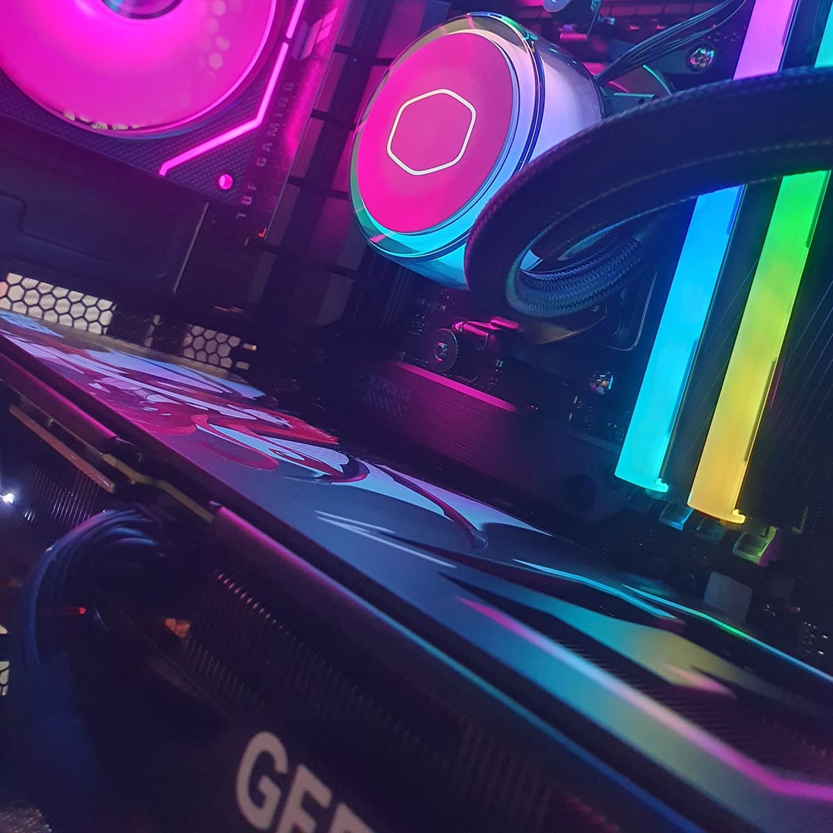 PC Gamer MIGHTY ACTION 4070 Súper - ASSEMBLED PRO COMPUTER - Bulltech Store