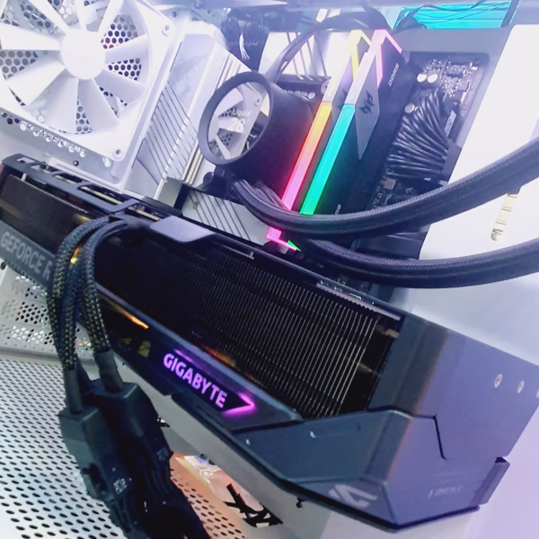 PC Gamer RTX 5080 Gaming Vesta - ASSEMBLED PRO COMPUTER - Bulltech Store - Tienda en CDMX